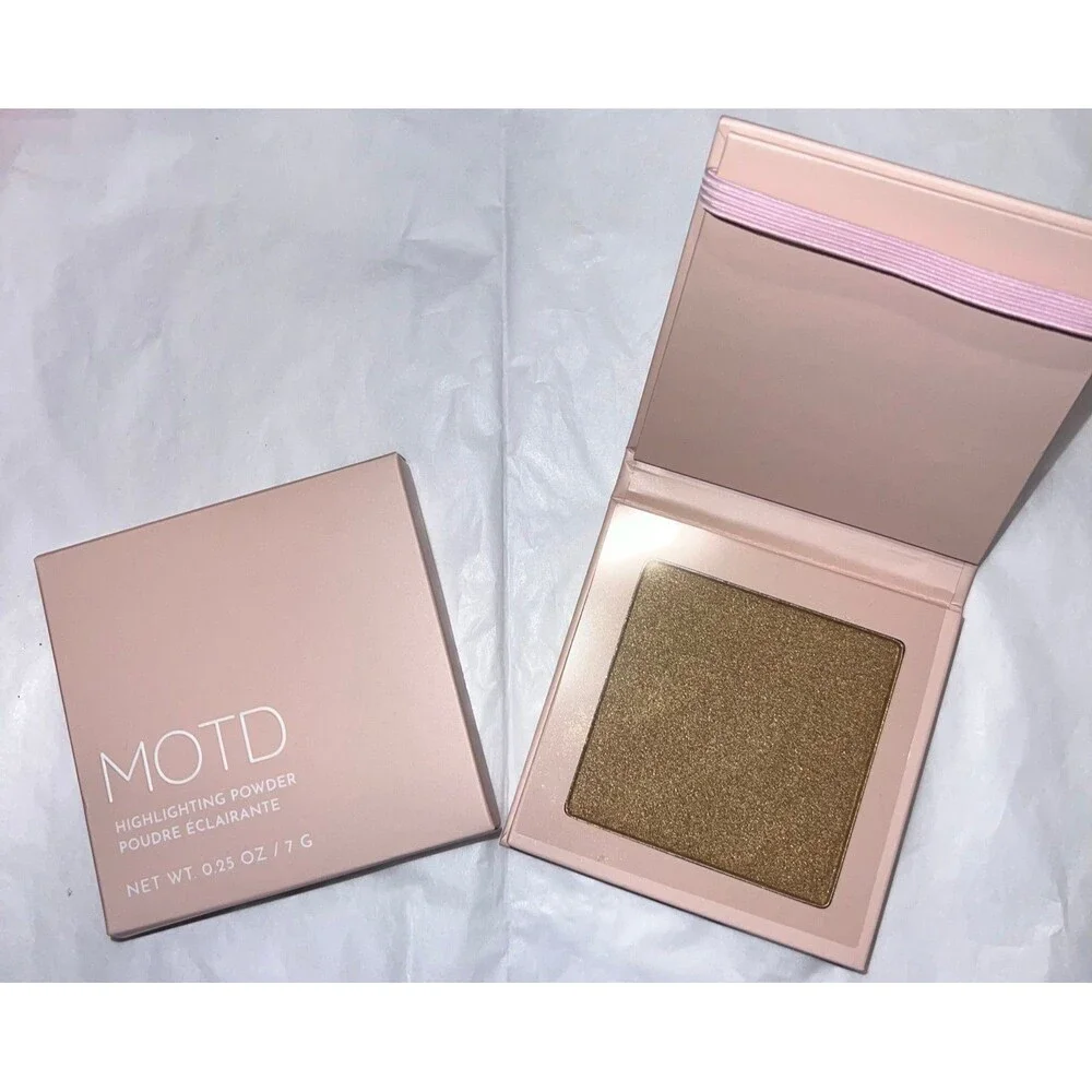MOTD Highlighting Powder - Morning Sun new in box full size